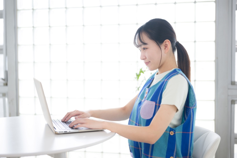 生活支援員とは?仕事内容と世話人との一般的な違い